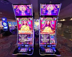 bama99 ငွေသွင်းငွေထုတ် Wave Money KBZPay AYA Pay MMK မြန်မာ ကစားသမား ဆောင်ရွက်နေမြင်ကွင်း